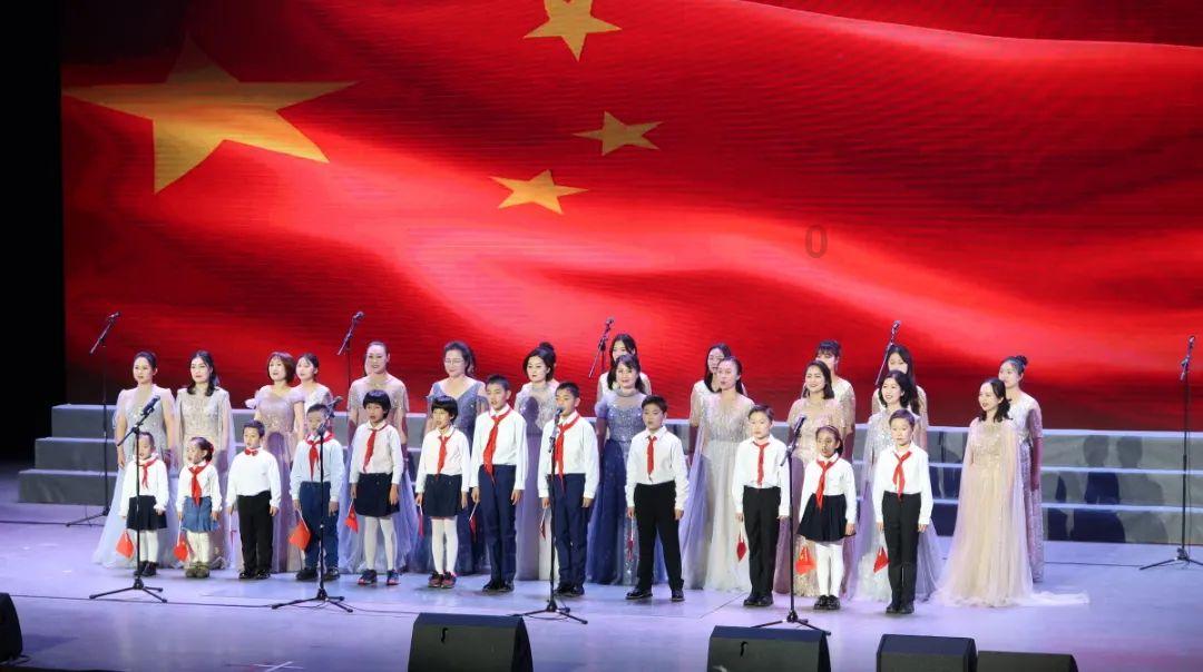 探寻吉鹿力秘密 | 上大学我要迁户口吗?问答社区